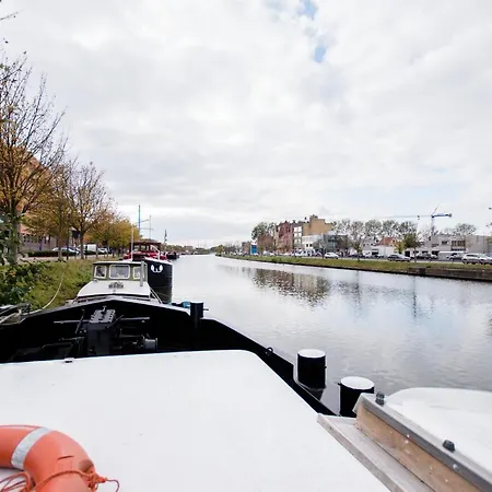 ספינת מלון Houseboat Jana - With Sauna And Terrace